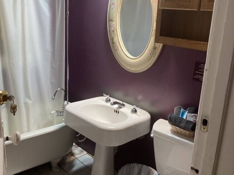 스탠다드 룸, Old Chicago Inn