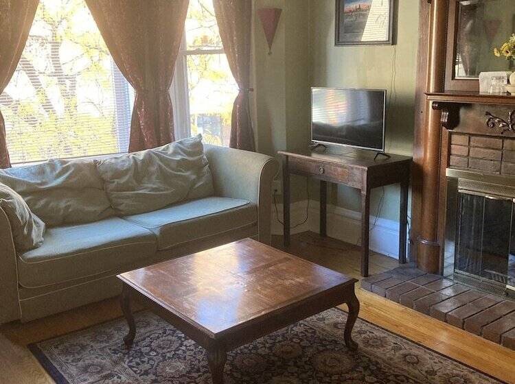 스탠다드 룸, Old Chicago Inn