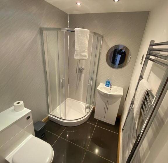 غرفة قياسية, The Old Mill Rooms