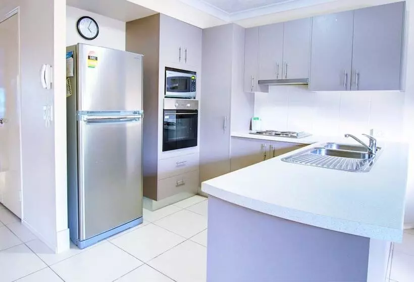 آپارتمان 2 خوابه, Grande Florida Beachside Resort