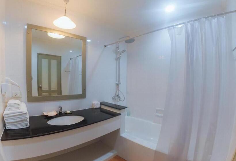 חדר סטנדרט נוף לבריכה, Anantasila Beach Resort Hua Hin