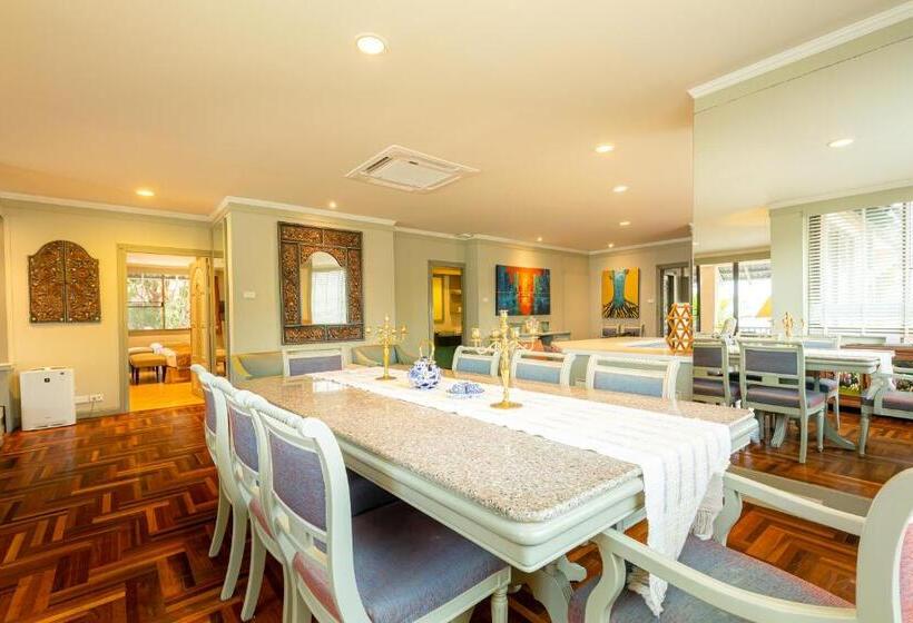 סוויטת דלוקס 2 חדרים, Anantasila Beach Resort Hua Hin