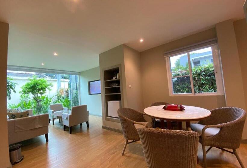 חדר דלוקס, Anantasila Beach Resort Hua Hin