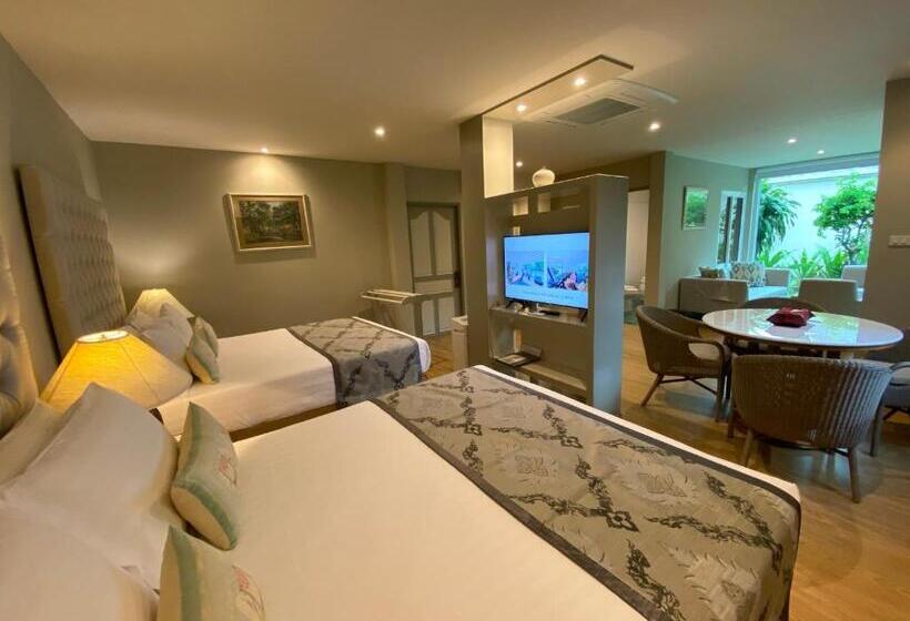 デラックスルーム, Anantasila Beach Resort Hua Hin