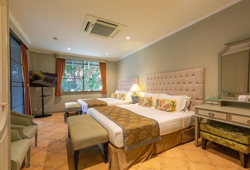 סוויטת דלוקס 2 חדרים, Anantasila Beach Resort Hua Hin