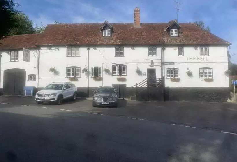 Camera Economy Singola, The Bell Inn