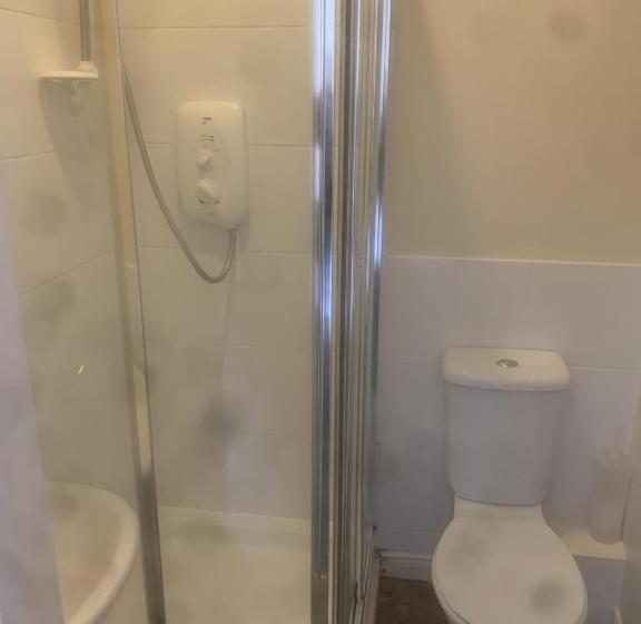 غرفة إقتصادية, The Bell Inn