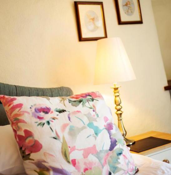 キングサイズベッドのデラックスルーム, New Inn