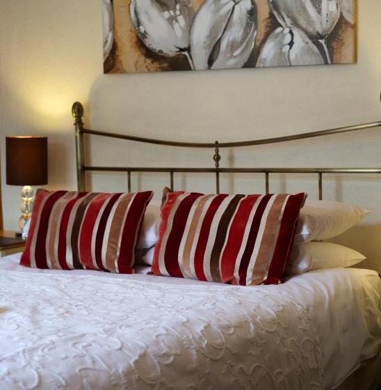 キングサイズベッドのデラックスルーム, New Inn