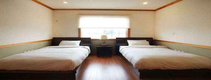 סוויטה מלכותית, Aewol Parkhill Village