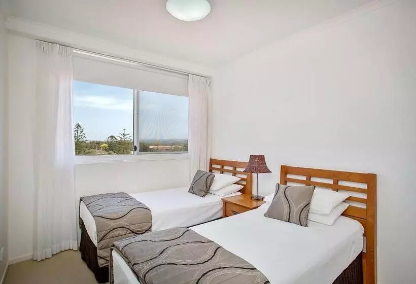 آپارتمان 3 خوابه با چشم‌انداز دریا, Kirra Beach Apartments