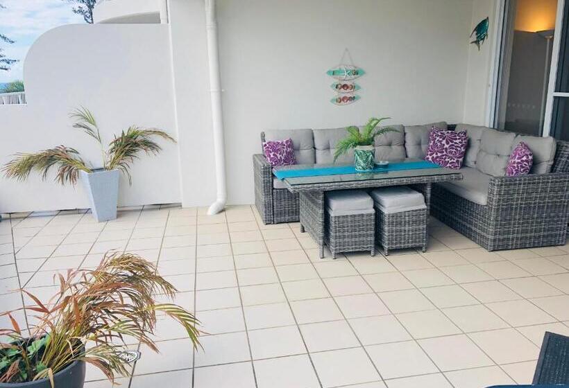 דירת חדר נוף לים, Kirra Beach Apartments