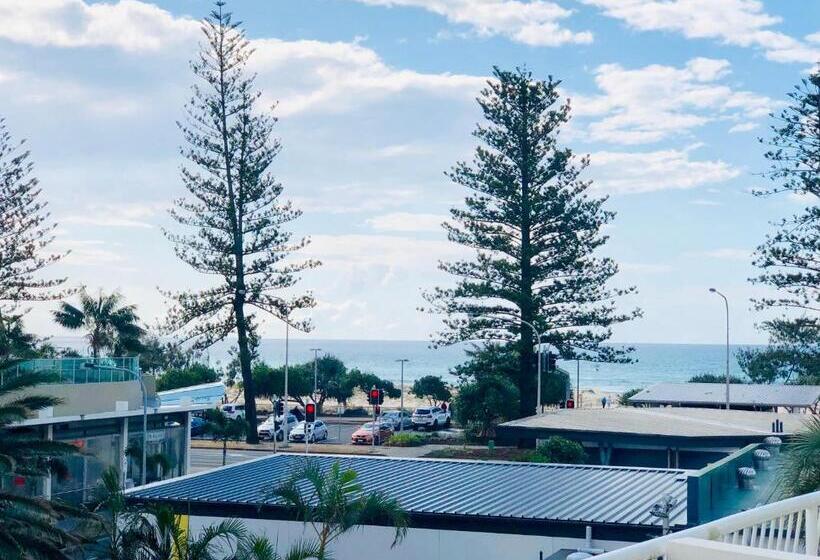 דירת חדר נוף לים, Kirra Beach Apartments