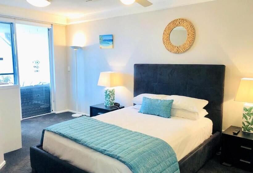 דירת חדר נוף לים, Kirra Beach Apartments