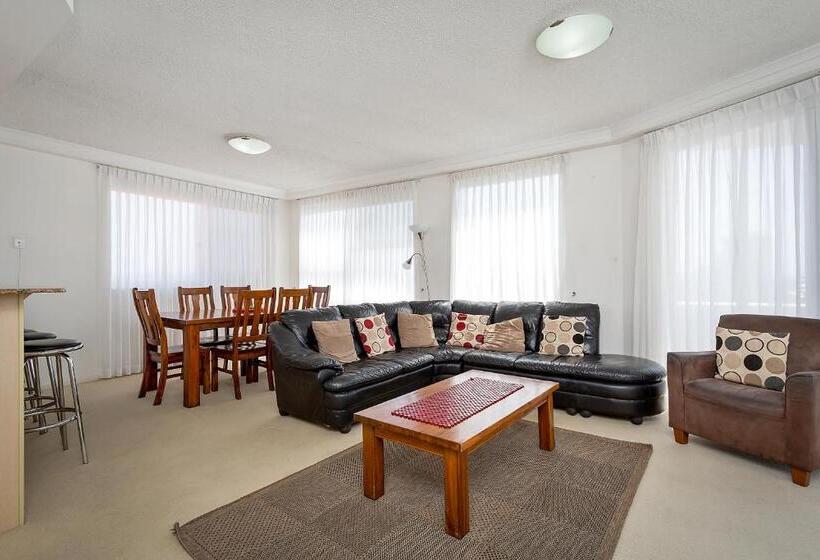 דירת 3 חדרים נוף לים, Kirra Beach Apartments