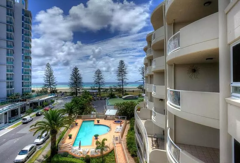 آپارتمان 3 خوابه با چشم‌انداز دریا, Kirra Beach Apartments