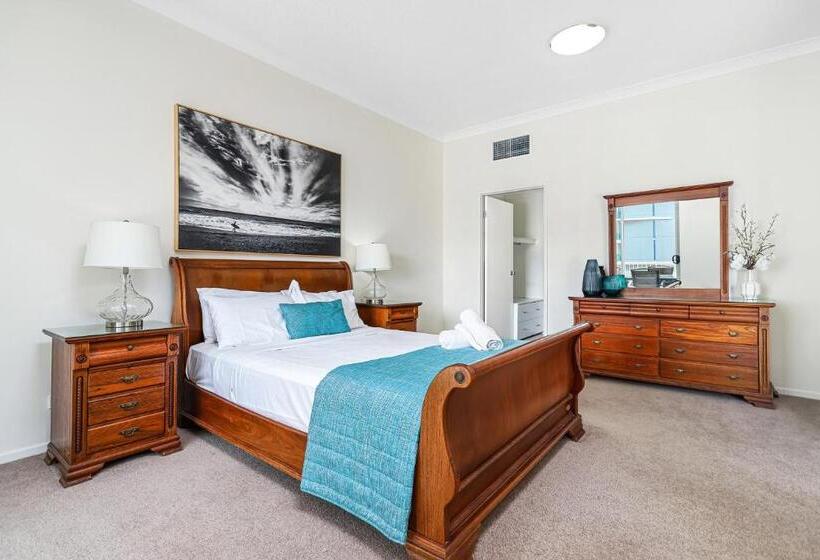 דירת פנטהאוז 1 חדרי שינה, Kirra Beach Apartments