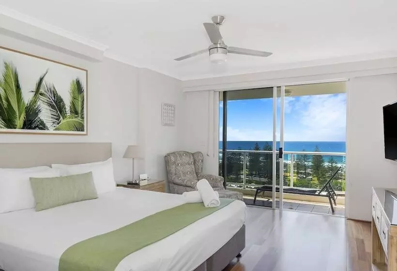 آپارتمان 2 خوابه با چشم‌انداز دریا, Oscar On Main Beach Resort