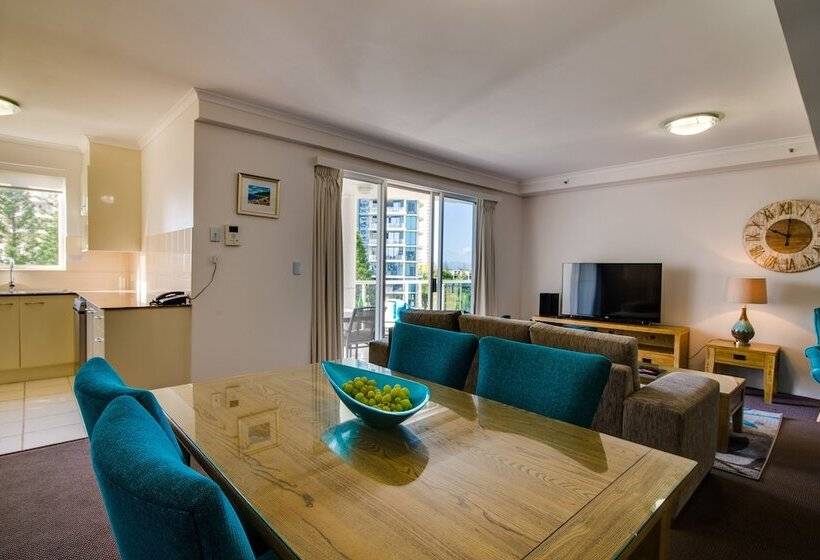 شقة غرفة واحدة مطلة على الحديقة, Oscar On Main Beach Resort