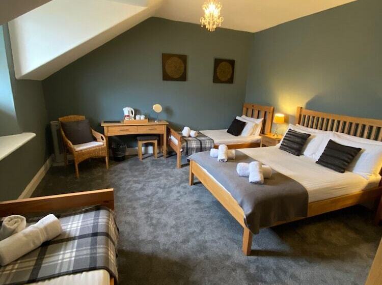 ファミリールーム, Ambleside Central