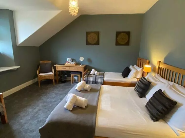 Family Room, Ambleside Central