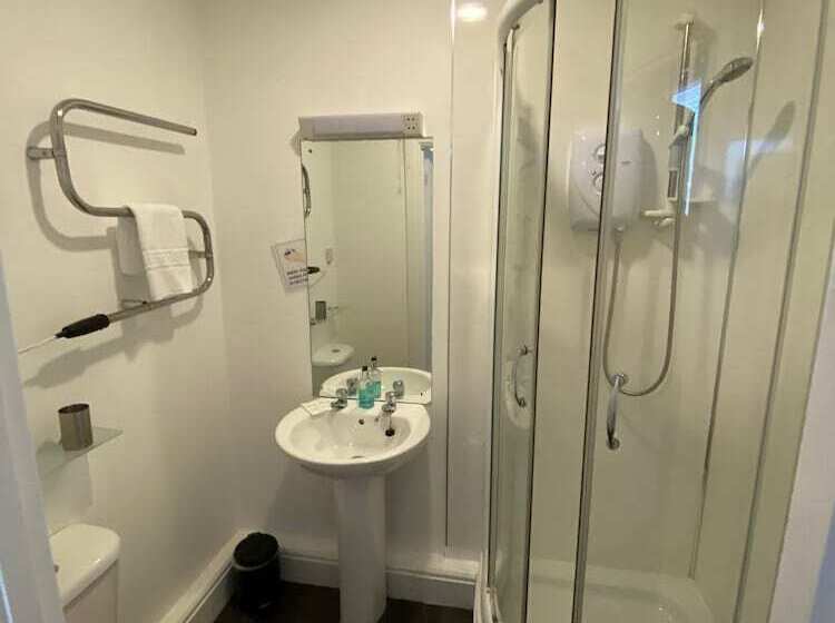 エコノミールーム, Ambleside Central