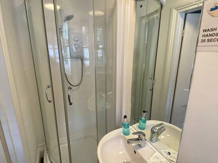 ベーシックルーム, Ambleside Central