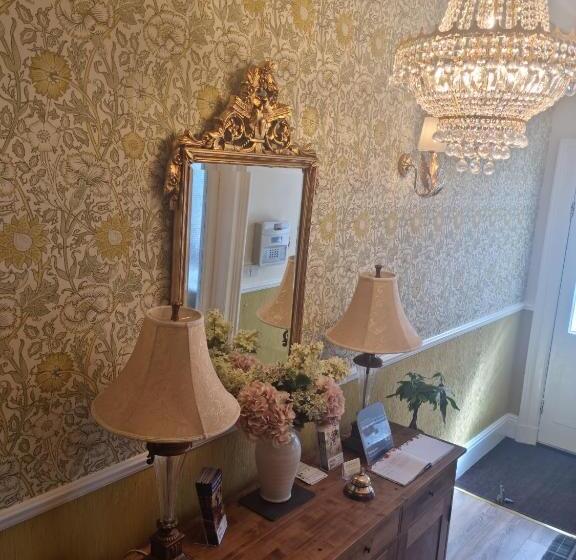 Номер Superior, Mostyn House