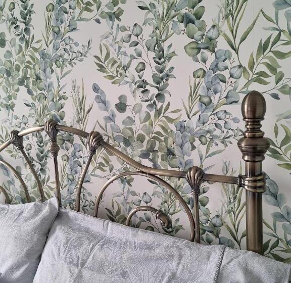 Номер Стандарт, Mostyn House