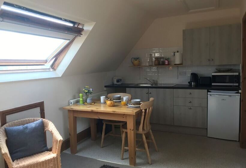 آپارتمان لوکس 1 خوابه, Robeanne House Holiday Accommodation