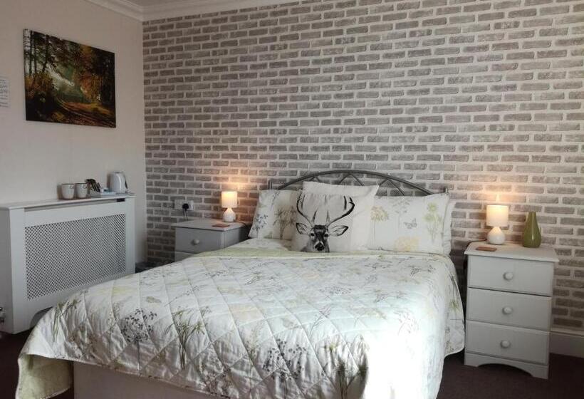 اتاق استاندارد با چشمانداز, Saffron House