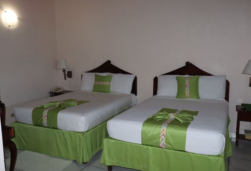 سوییت جونیور, Villa Sonate