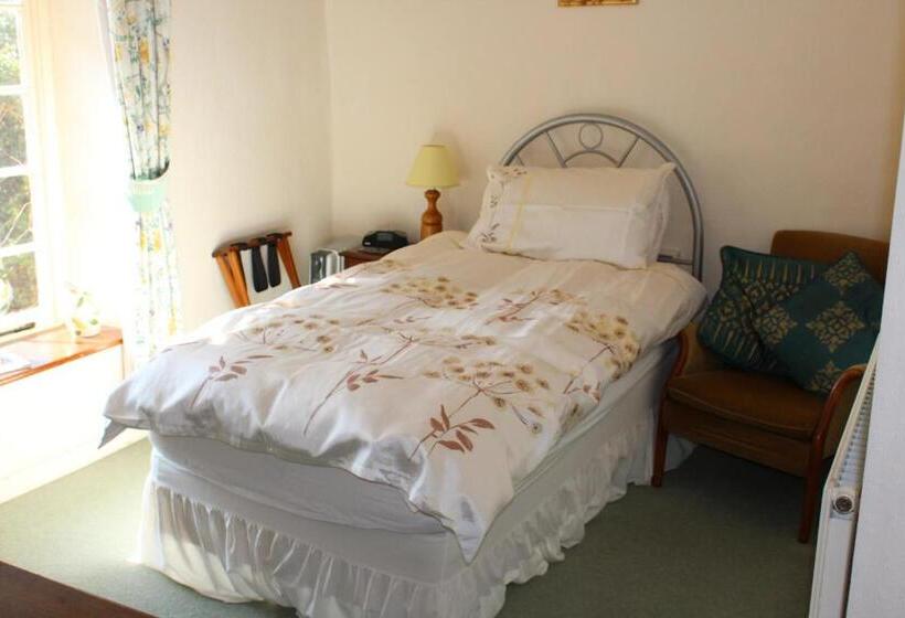 غرفة قياسية فردية, Yallands Farmhouse