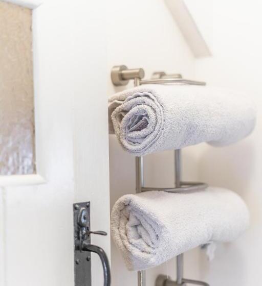 غرفة عائلية, Yallands Farmhouse