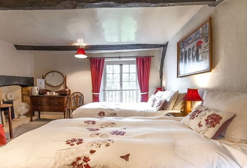 غرفة قياسية ثلاثية, Yallands Farmhouse