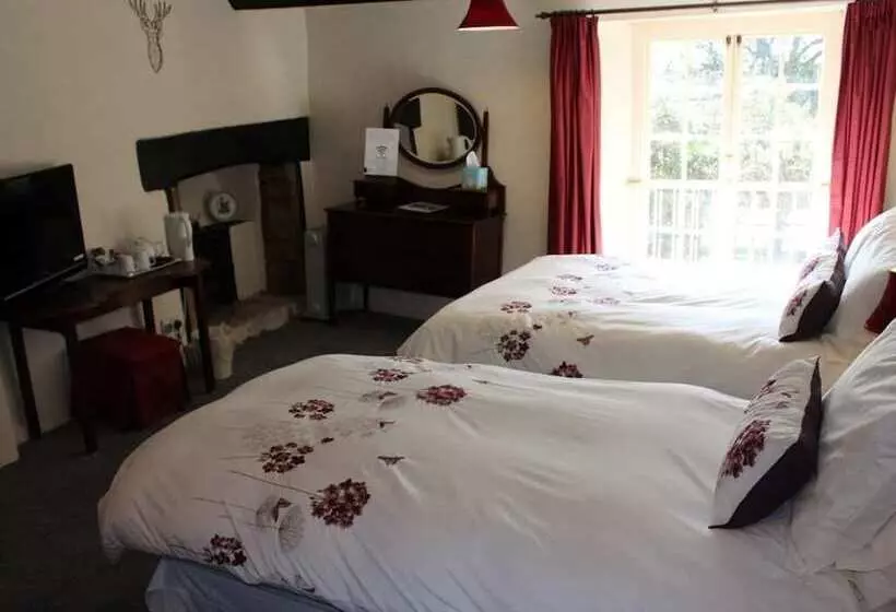 スタンダードトリプルルーム, Yallands Farmhouse