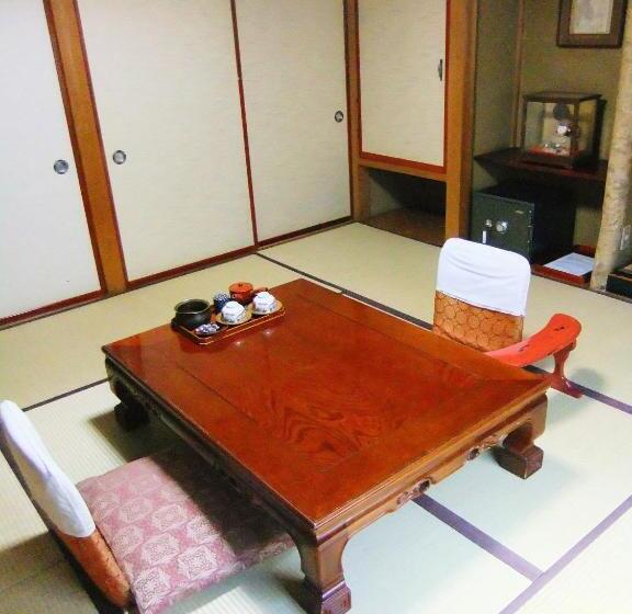 غرفة قياسية, Sumiyoshi Ryokan