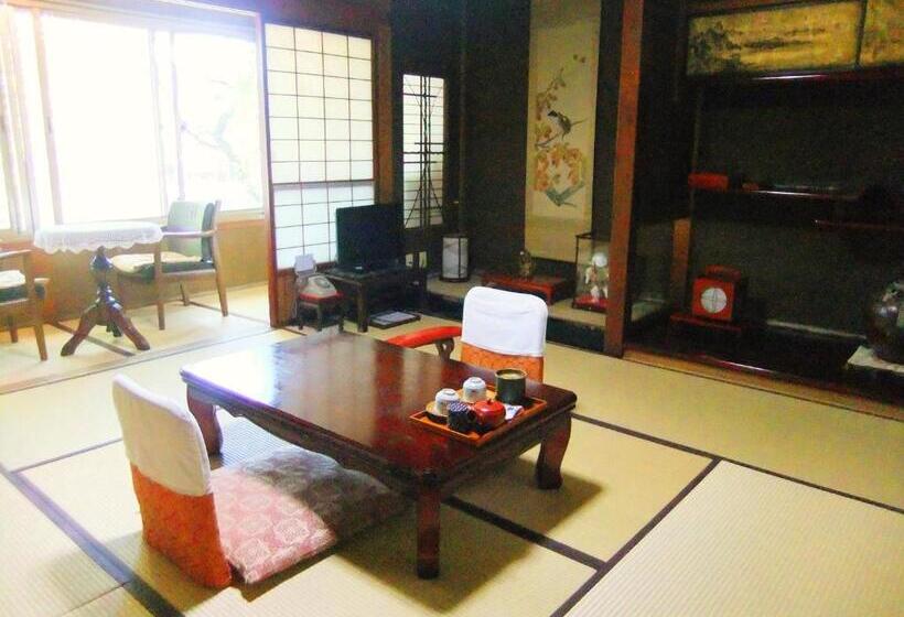 غرفة قياسية, Sumiyoshi Ryokan