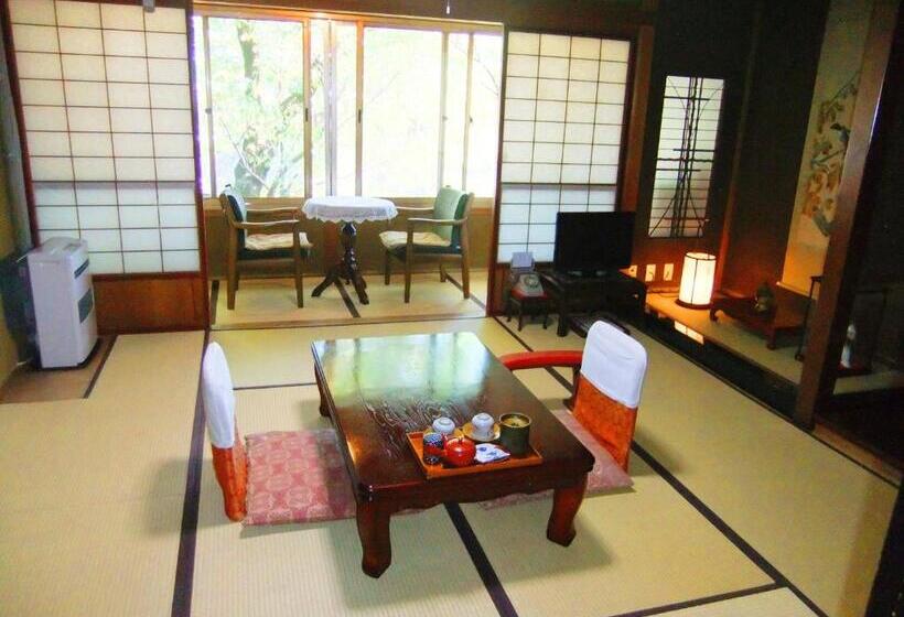 غرفة قياسية, Sumiyoshi Ryokan
