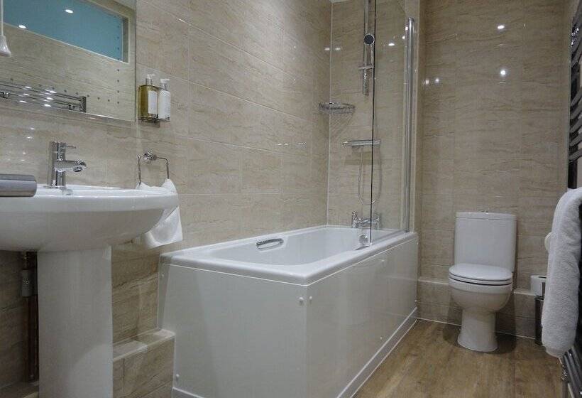 חדר דלוקס, The Heritage Bed And Breakfast