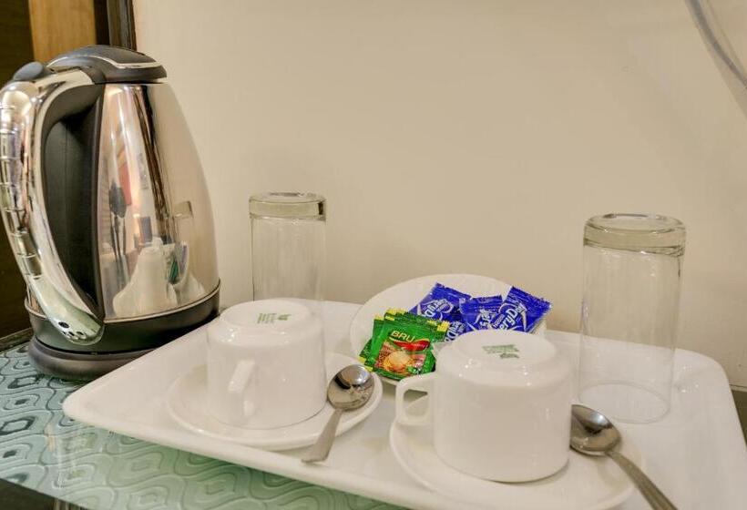 اتاق لوکس, Hermitage By The Cosy Hotels Near Lotus Temple