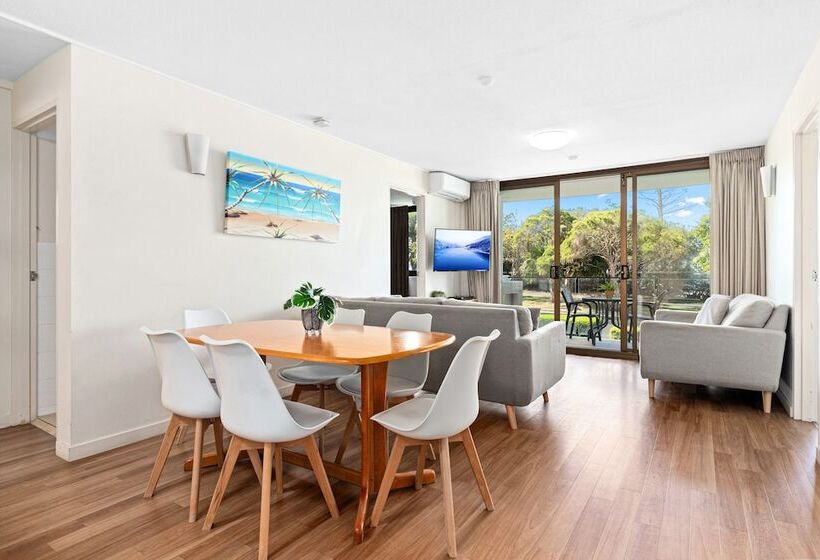 带3个卧室的公寓, Windward Apartments