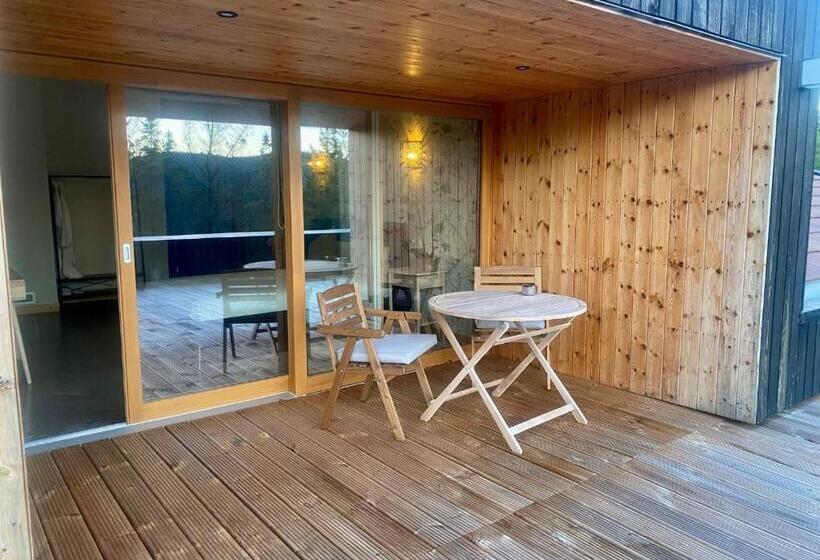 سوییت لوکس, Agroturismo Azkarraga