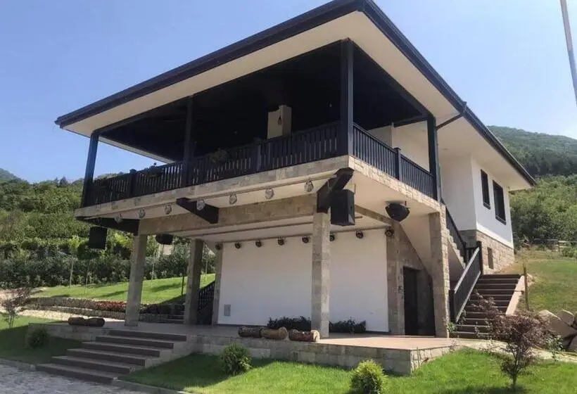 1 Bedroom Deluxe Apartment, Complex Yustinavillas