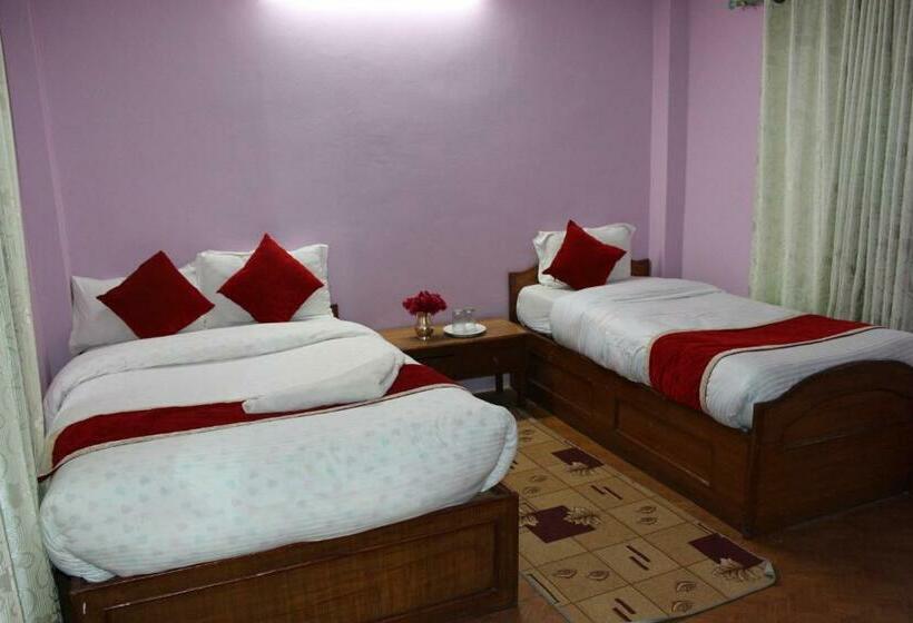 חדר משפחתי, Snow Leopard