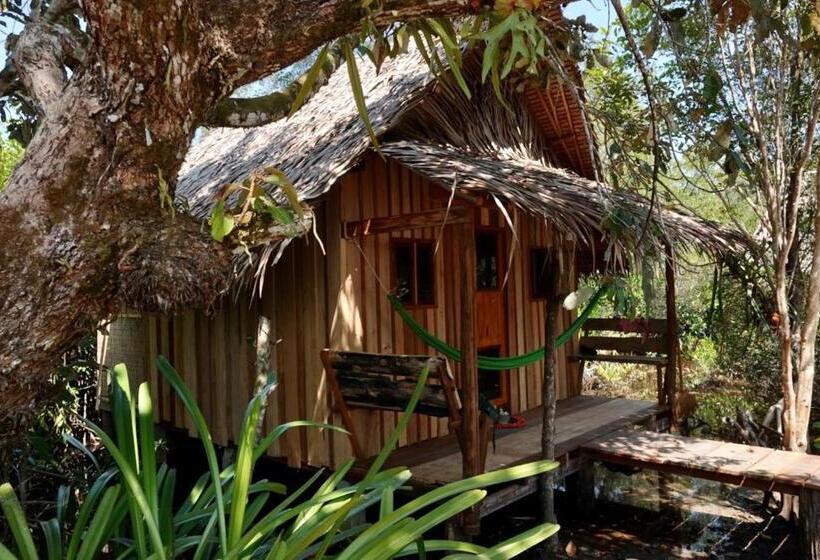 اتاق استاندارد با بالکن, Lily S Riverhouse