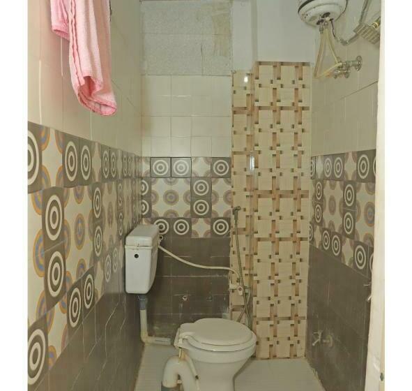 חדר דלוקס, Fabexpress Vinayak