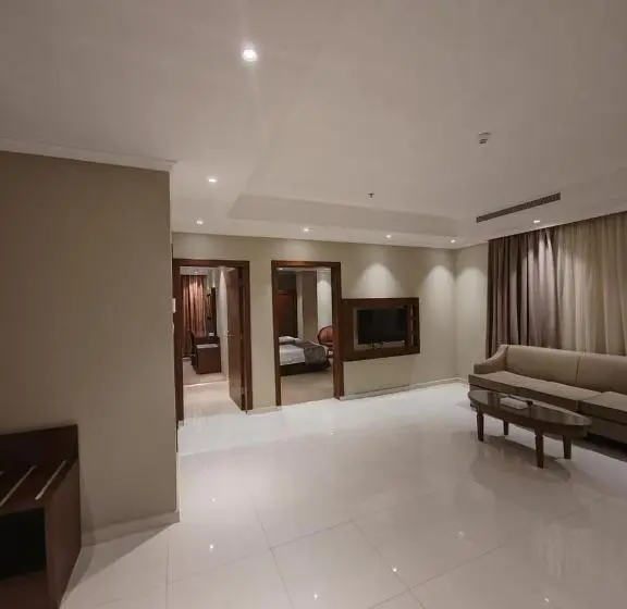 سوئیت 2 خوابه, فندق تـاج النخبة   Taj Nakhba
