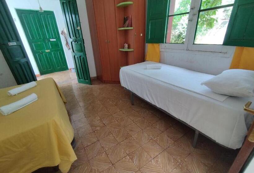 Номер Стандарт Трехместный, La Casita