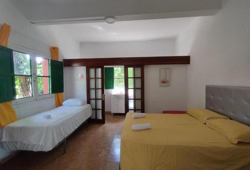 스탠다드 트리플 룸, La Casita